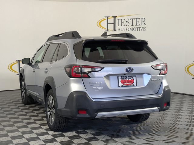 Used 2023 Subaru Outback Limited AWD/4WD image 4