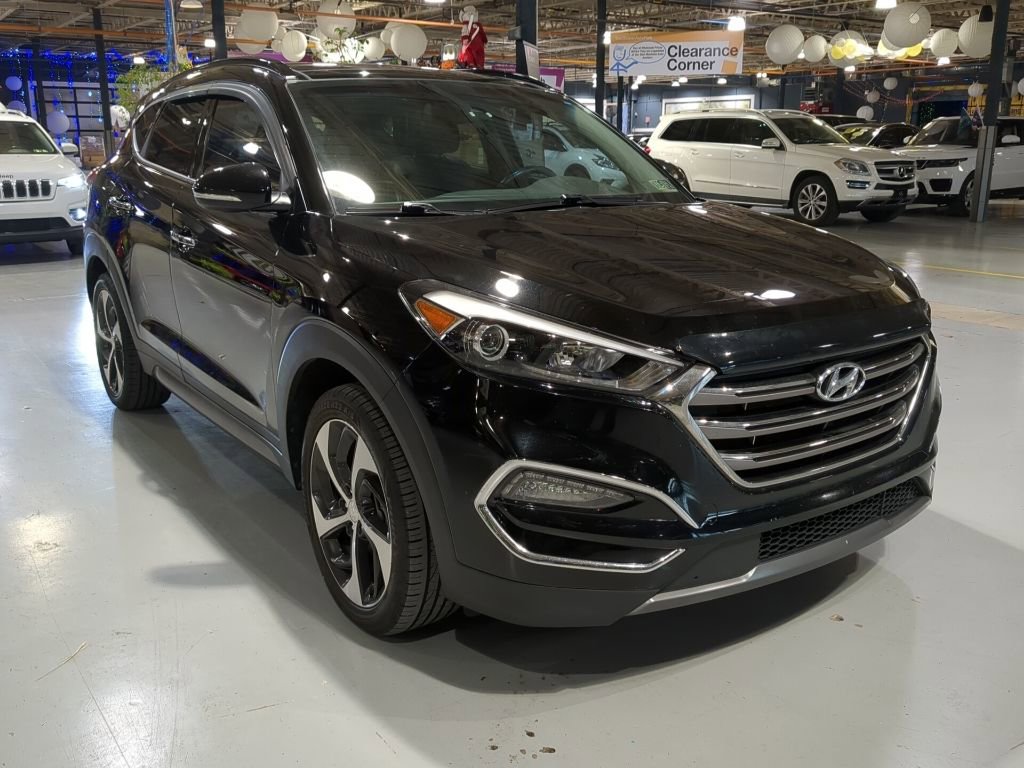 Used 2016 Hyundai Tucson Limited w/ Option Group 03 image 3