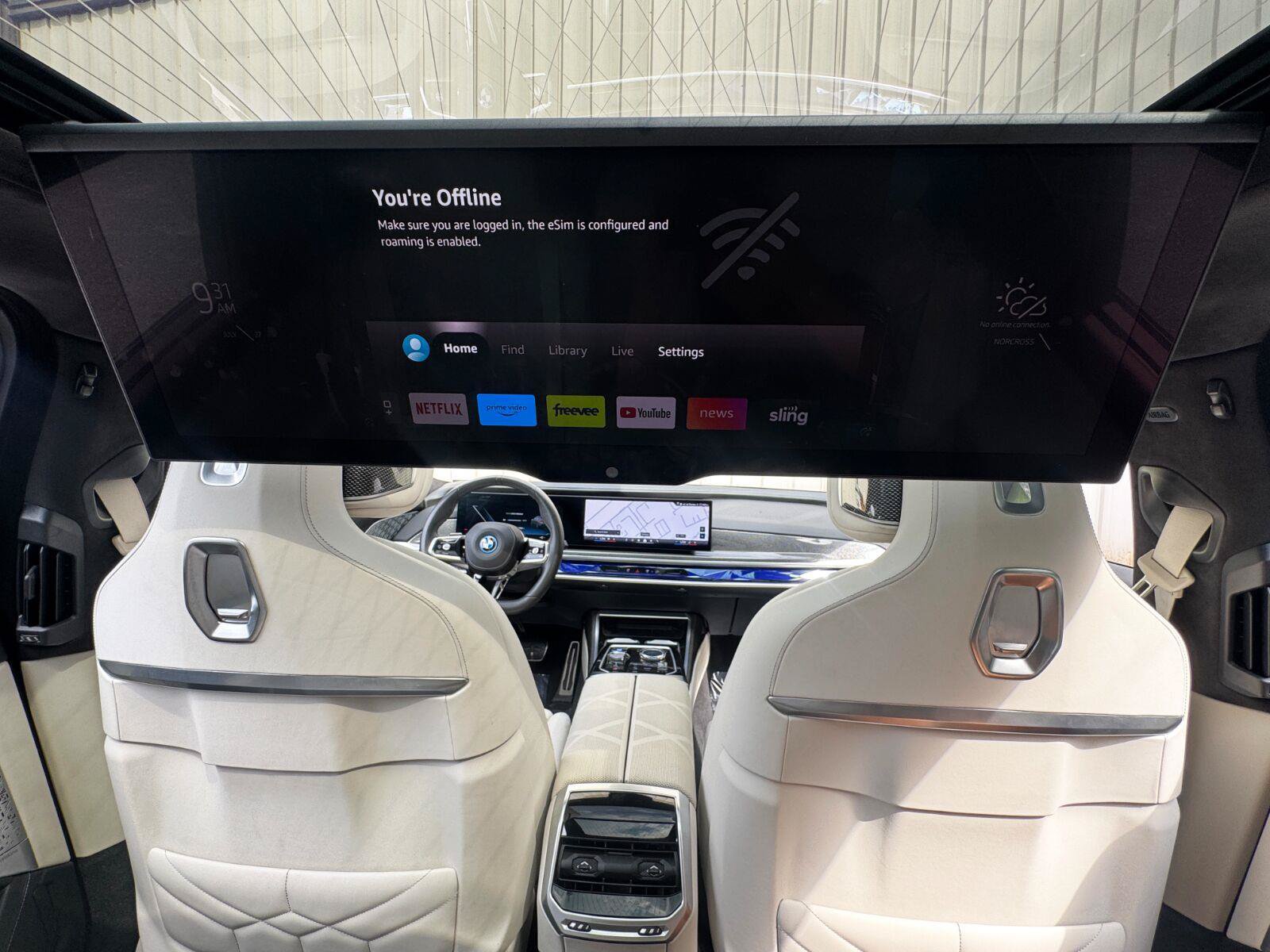 Used 2023 BMW i7 xDrive60 w/ Executive Package 2 AWD/4WD image 47