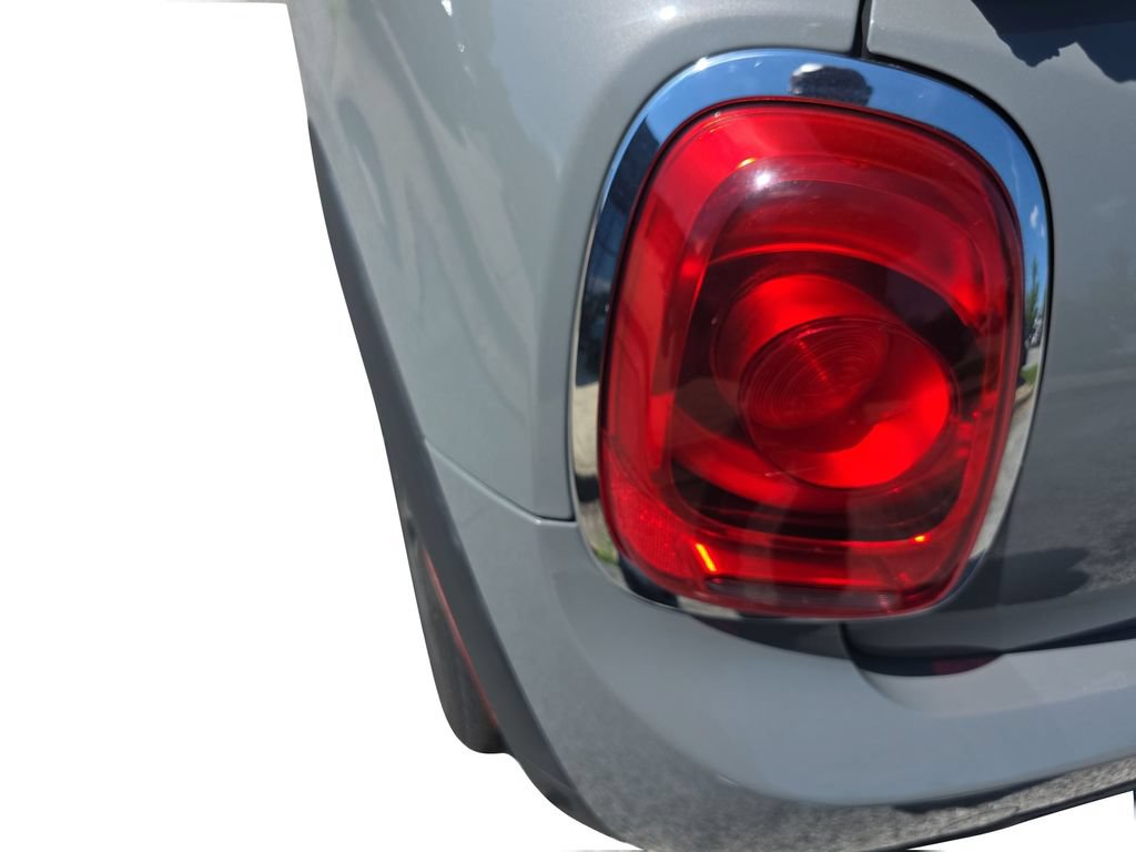 Used 2018 MINI Cooper Convertible FWD image 29