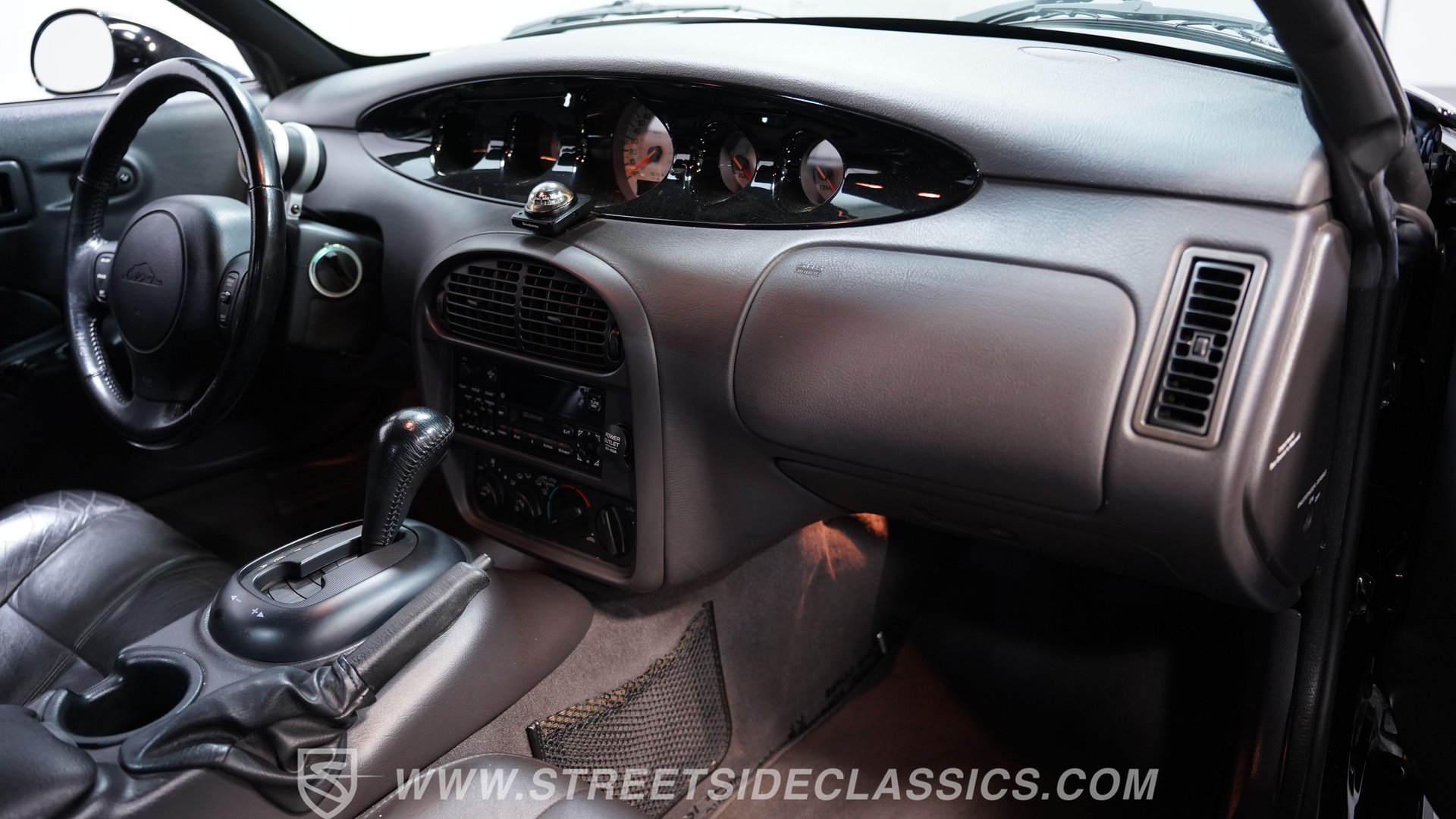 Used 1999 Plymouth Prowler RWD image 38