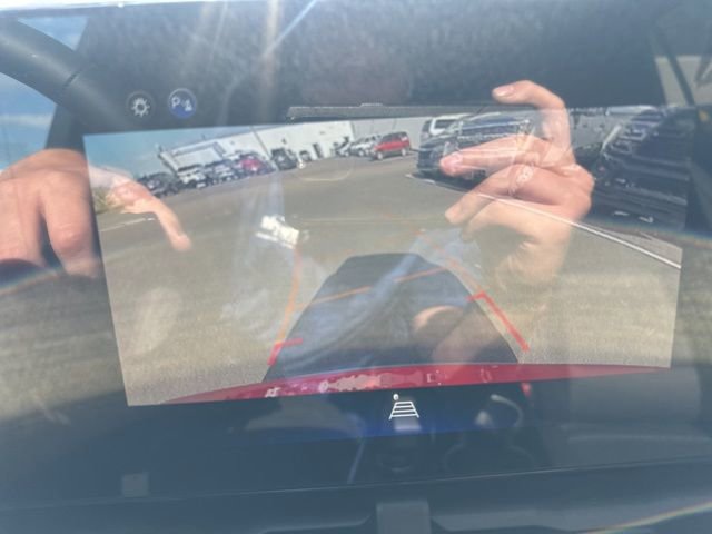 New 2026 Chevrolet Equinox LT w/ Convenience Package II image 17