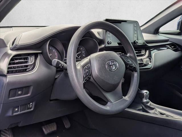 Used 2019 Toyota C-HR LE FWD image 4