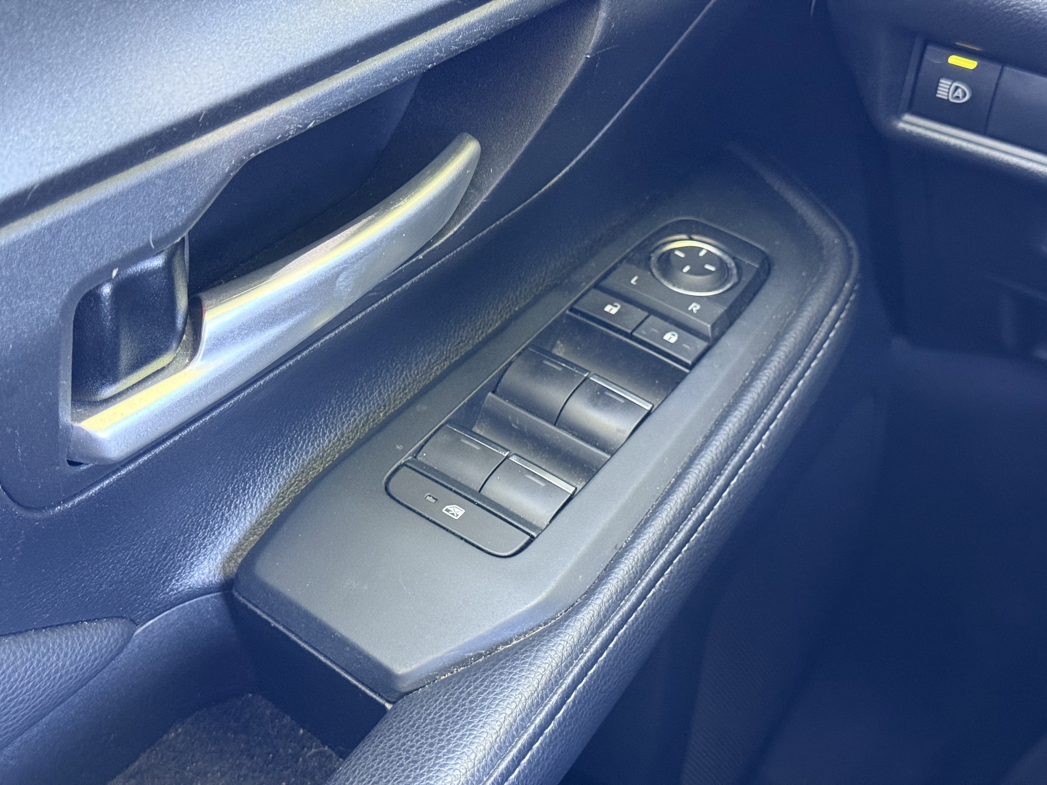Used 2024 Toyota Grand Highlander AWD Hybrid image 10