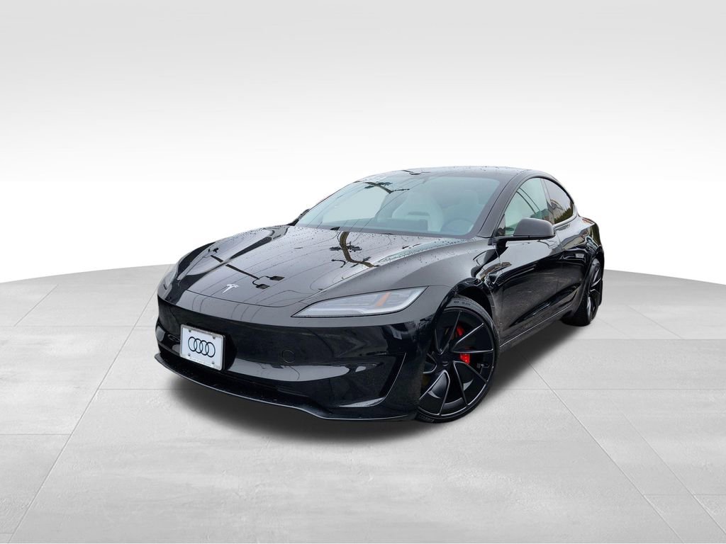 Used 2024 Tesla Model 3 Performance image 3