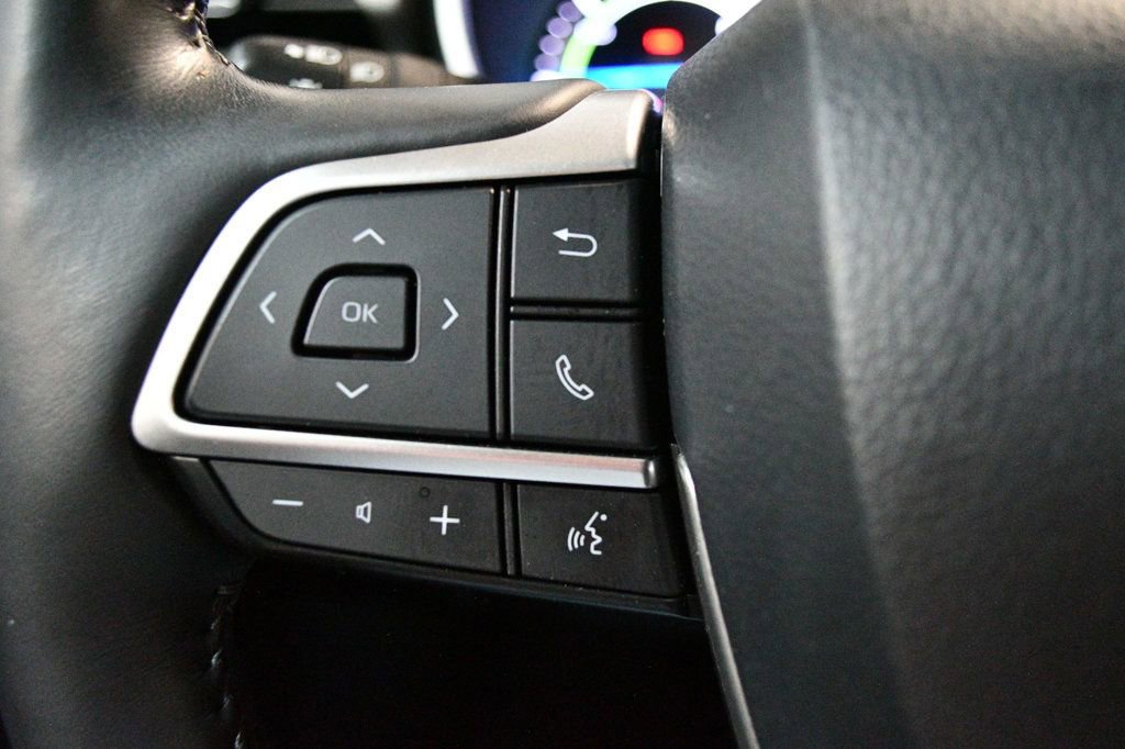 Used 2022 Toyota Highlander Limited AWD/4WD image 42
