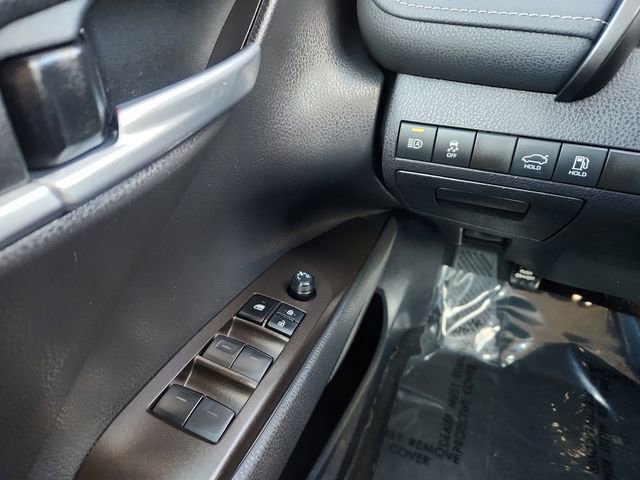 Used 2023 Toyota Camry SE image 33