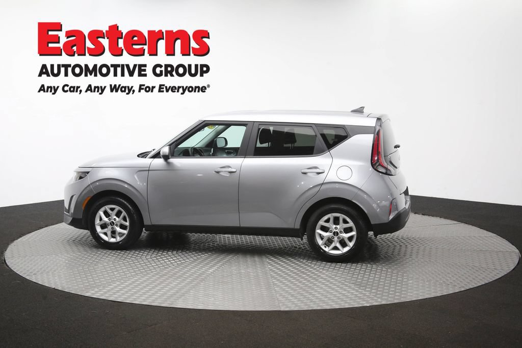 Used 2023 Kia Soul LX w/ Option Group 015 FWD image 61