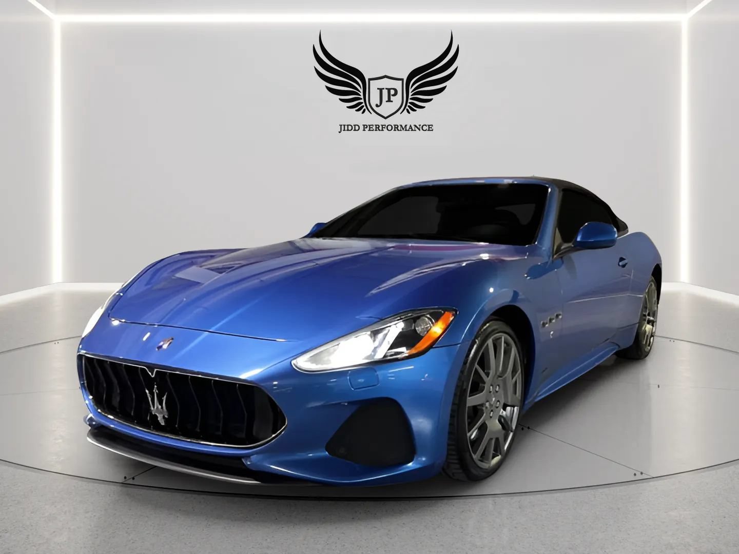Used 2018 Maserati GranTurismo Sport RWD image 5