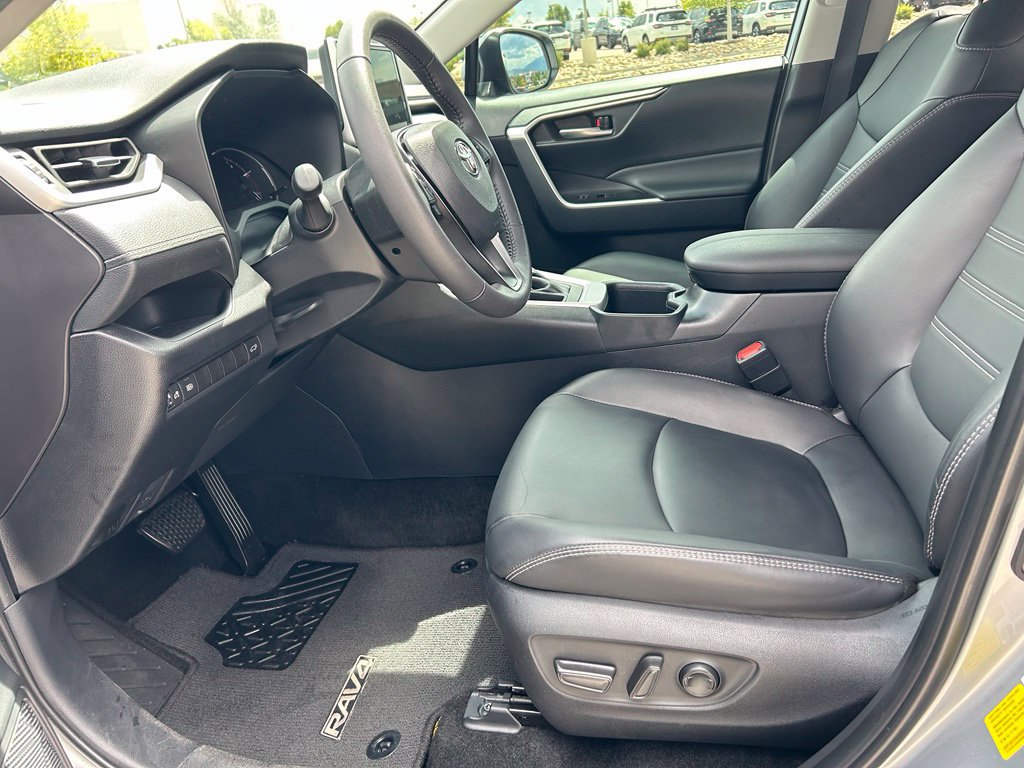 Used 2025 Toyota RAV4 XLE Premium FWD image 24