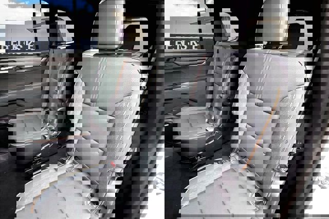 New 2026 GMC Acadia AT4 w/ Luxury Package image 11