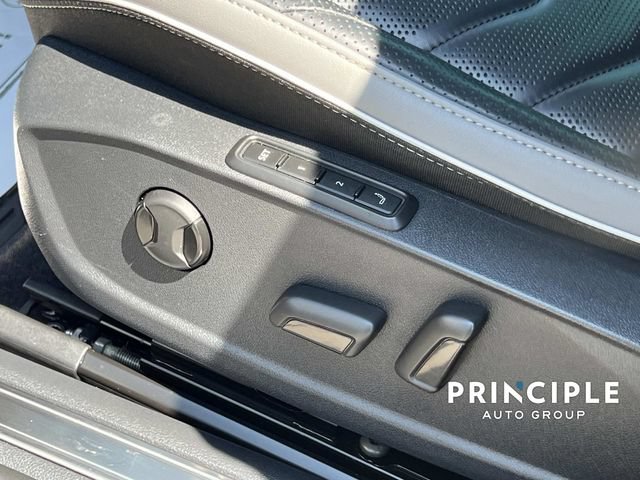 Certified 2023 Volkswagen Arteon SEL Premium AWD/4WD image 17
