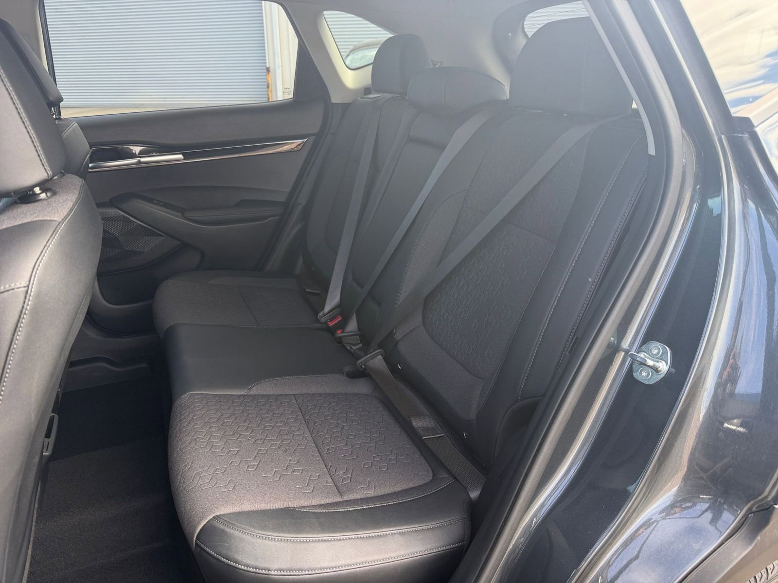 Used 2025 Kia Seltos S image 38