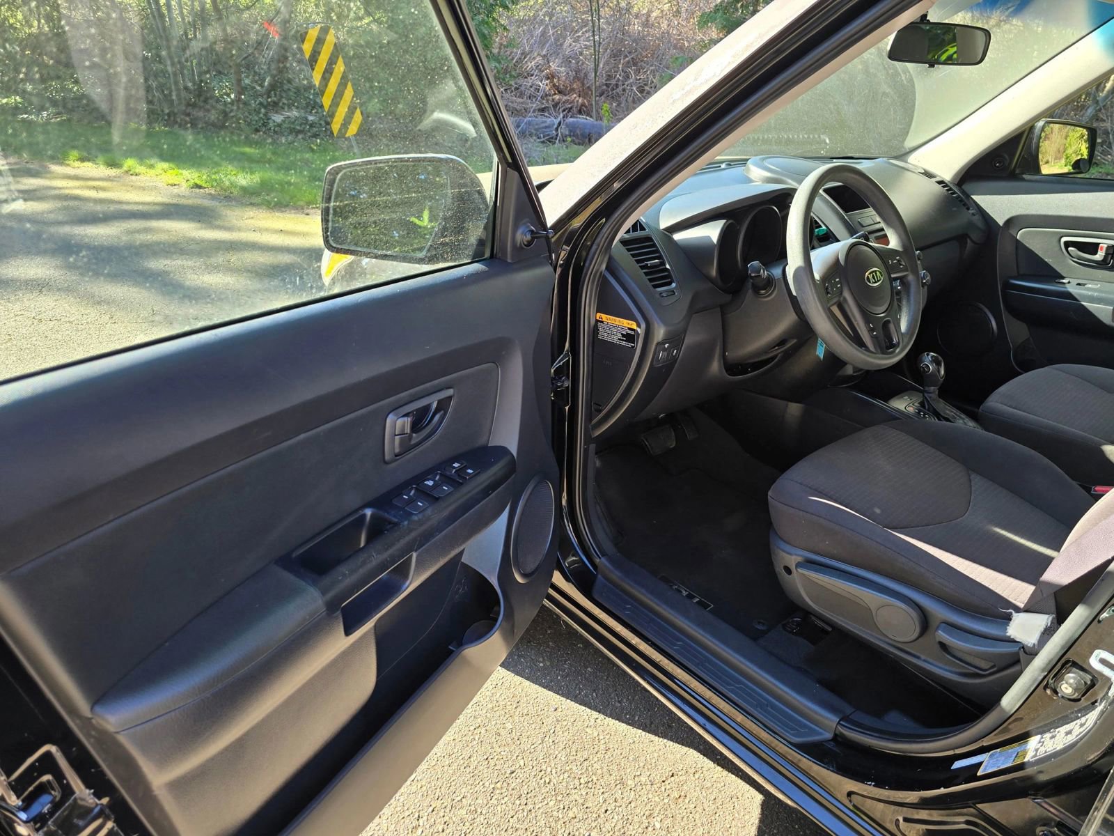 Used 2012 Kia Soul FWD image 19