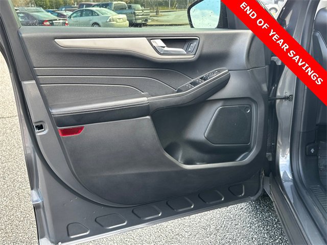 Certified 2021 Ford Escape SE w/ SE Sport Appearance Package image 10