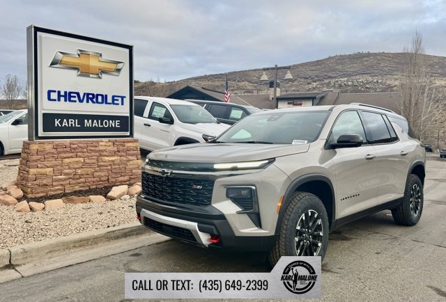 New 2026 Chevrolet Traverse Z71 w/ Enhanced Driving Package image 1