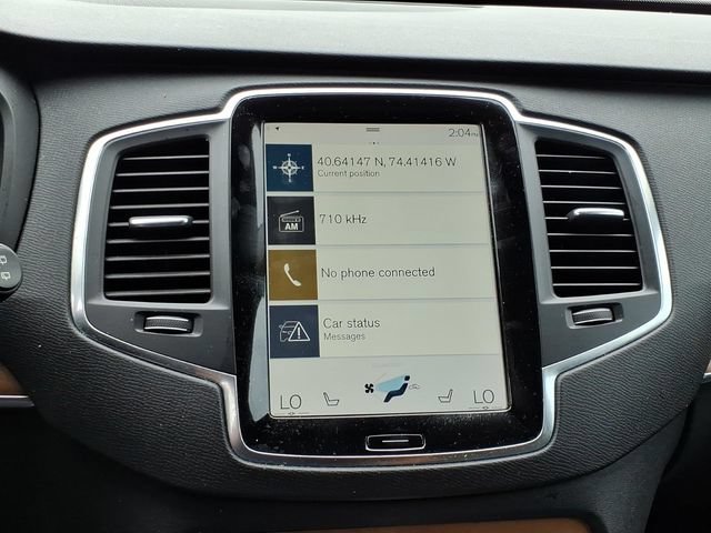 Used 2022 Volvo XC90 T6 Momentum w/ Climate Package AWD/4WD image 12