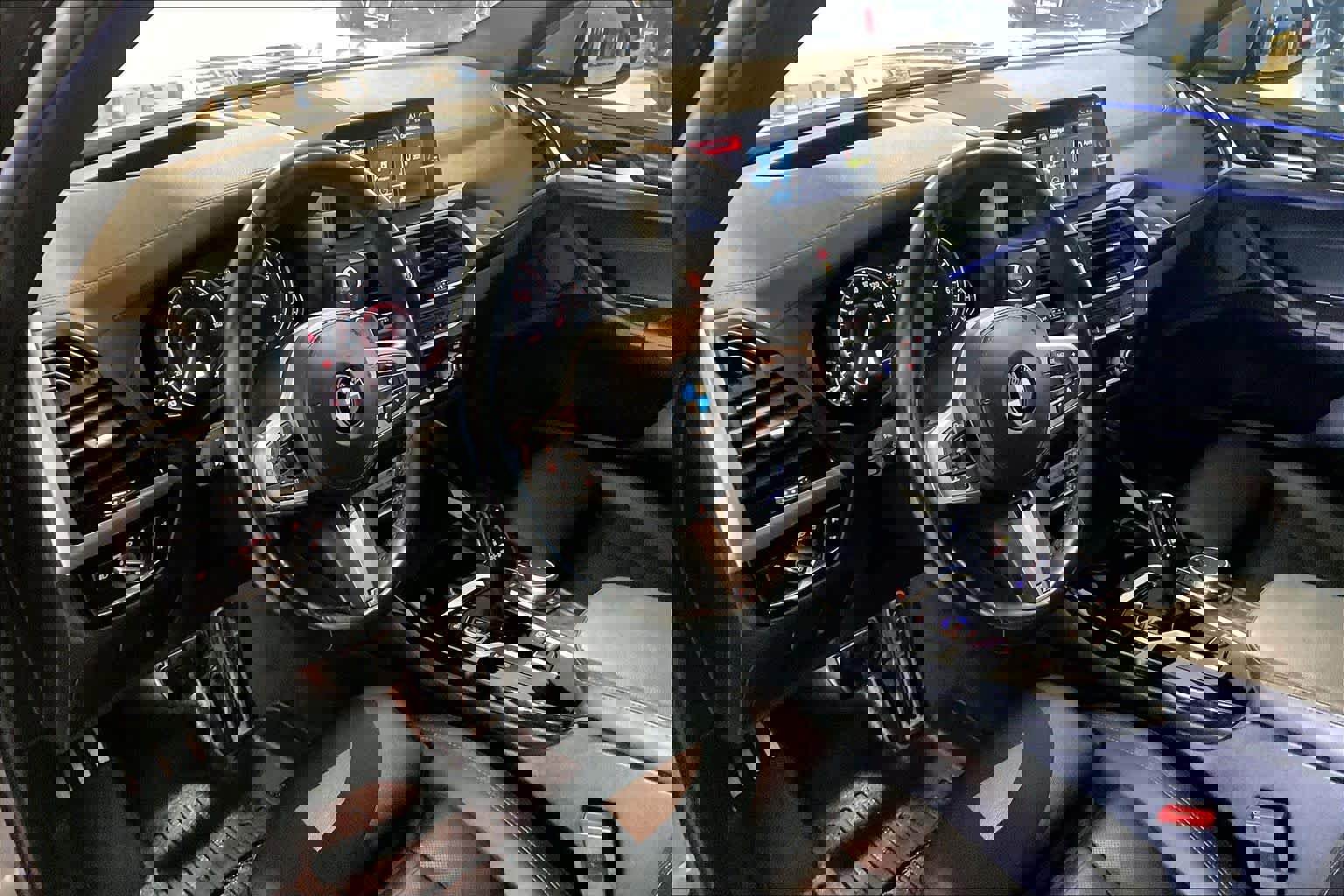 Used 2019 BMW X3 M40i w/ Premium Package image 16