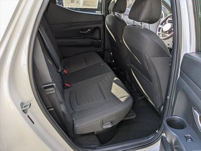 Used 2024 Hyundai Santa Cruz SE FWD image 15