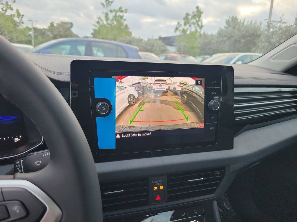 New 2026 Volkswagen Jetta SE image 11