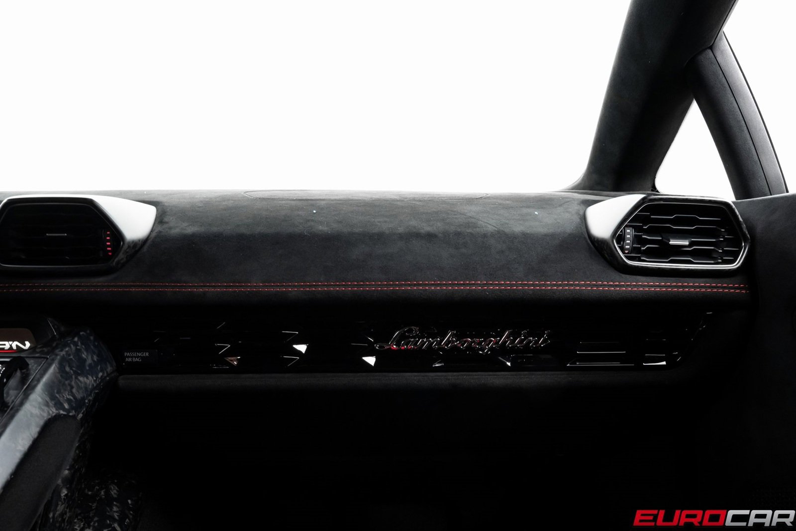 Used 2018 Lamborghini Huracan Performante image 34