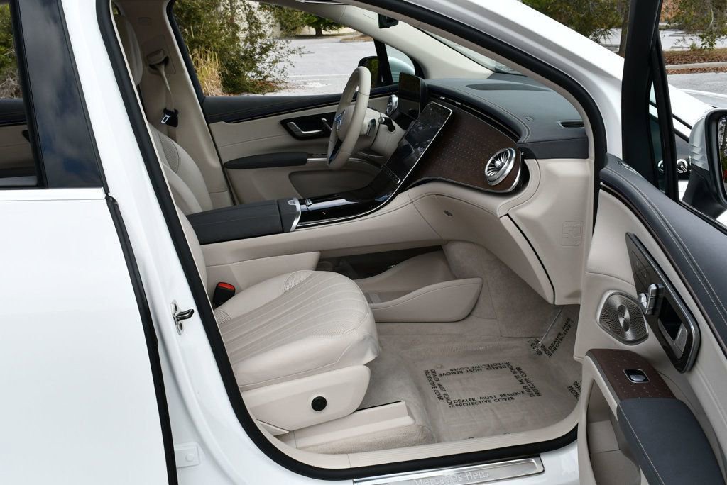Used 2023 Mercedes-Benz EQS 450+ SUV image 49