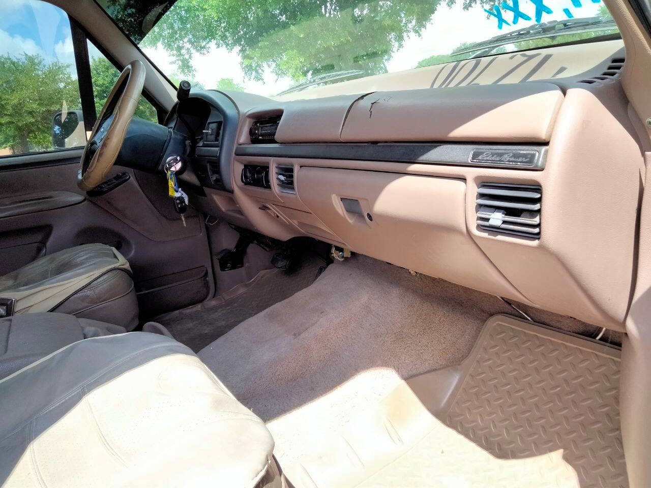 Used 1993 Ford Bronco Eddie Bauer image 19