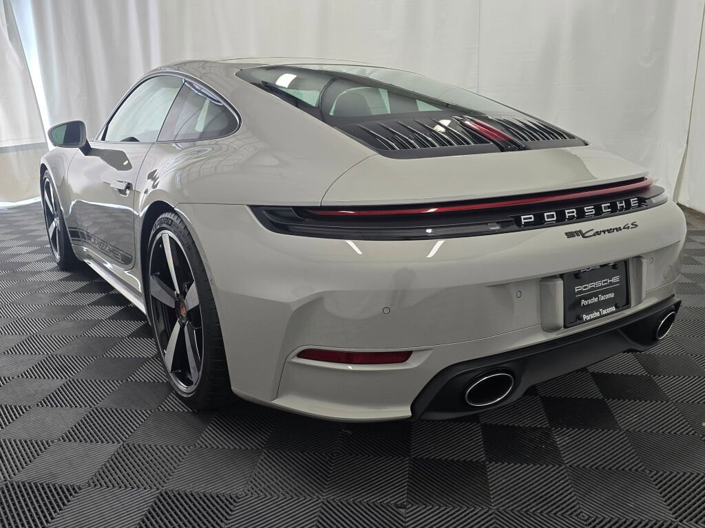 New 2026 Porsche 911 Carrera 4S image 3