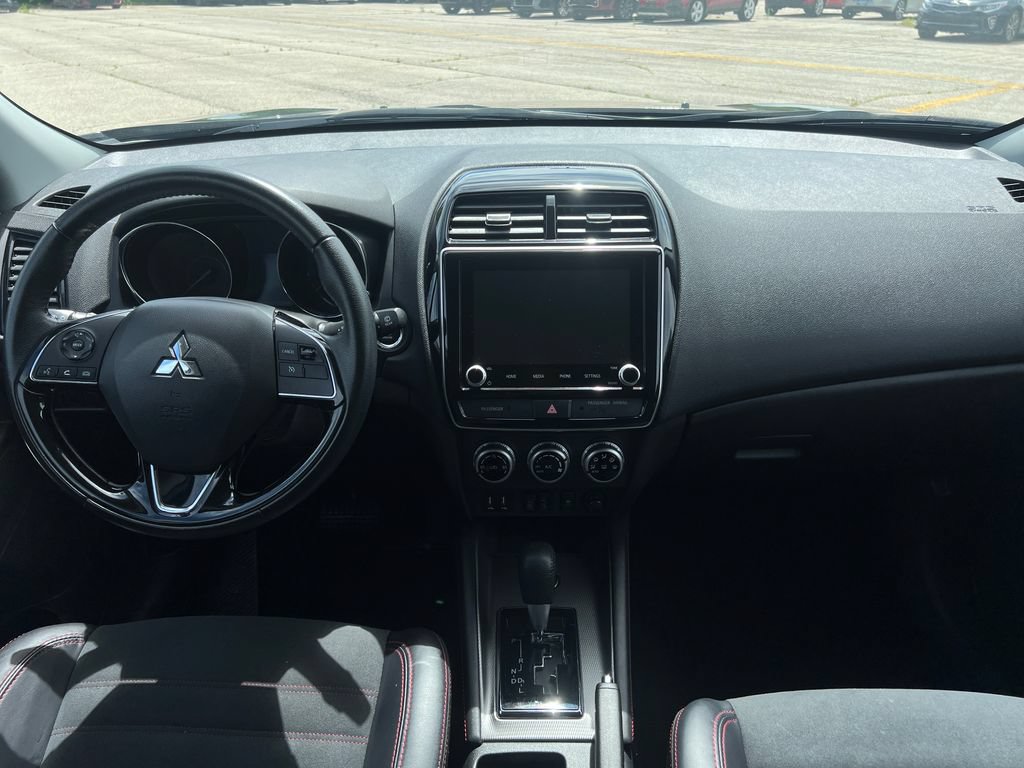 Used 2024 Mitsubishi Outlander Sport SE AWD/4WD image 13