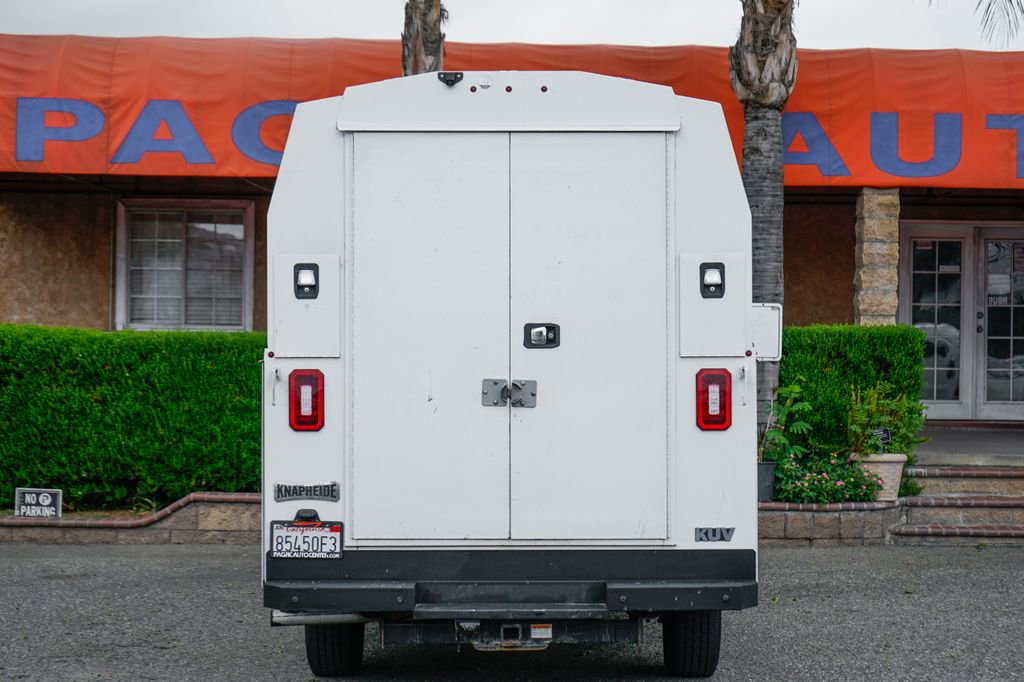 Used 2021 Chevrolet Express 3500 w/ Power Convenience Package RWD image 7