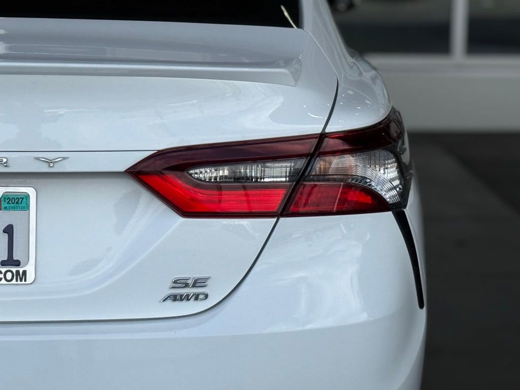 Certified 2024 Toyota Camry SE w/ Convenience Package image 13