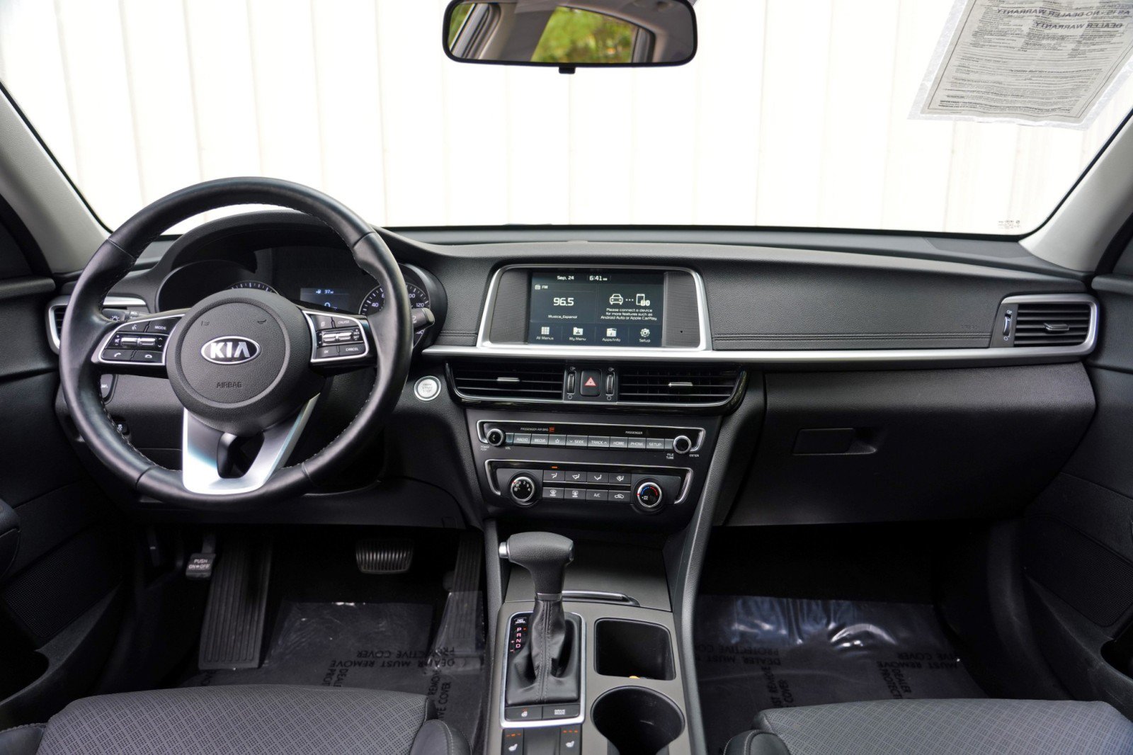 Used 2020 Kia Optima SE FWD image 12