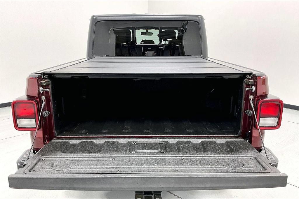 Used 2021 Jeep Gladiator Overland AWD/4WD image 34