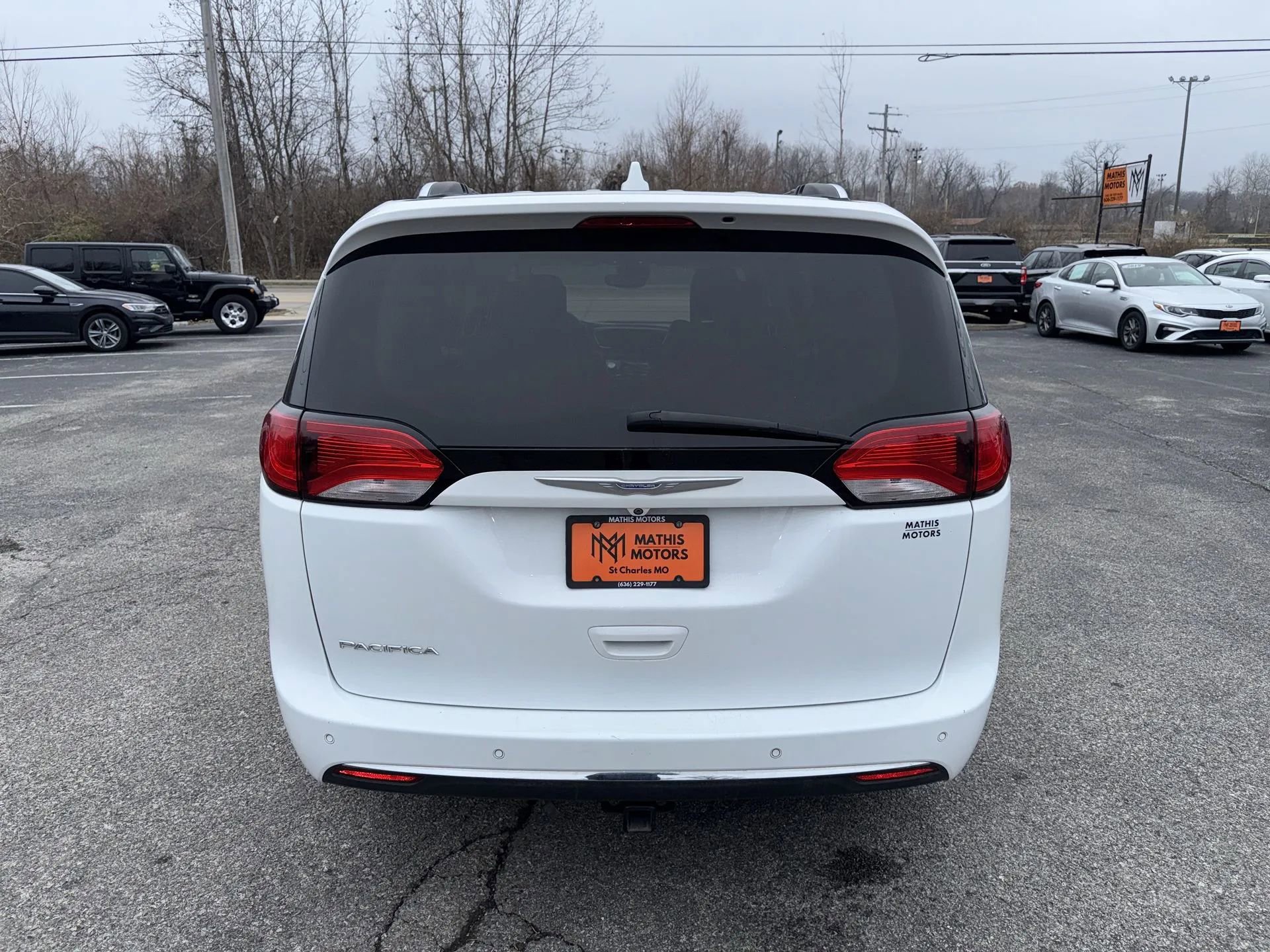 Used 2018 Chrysler Pacifica Touring-L Plus w/ Advanced Safetytec Group image 22