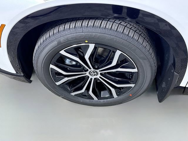 New 2026 Toyota Crown Signia image 29