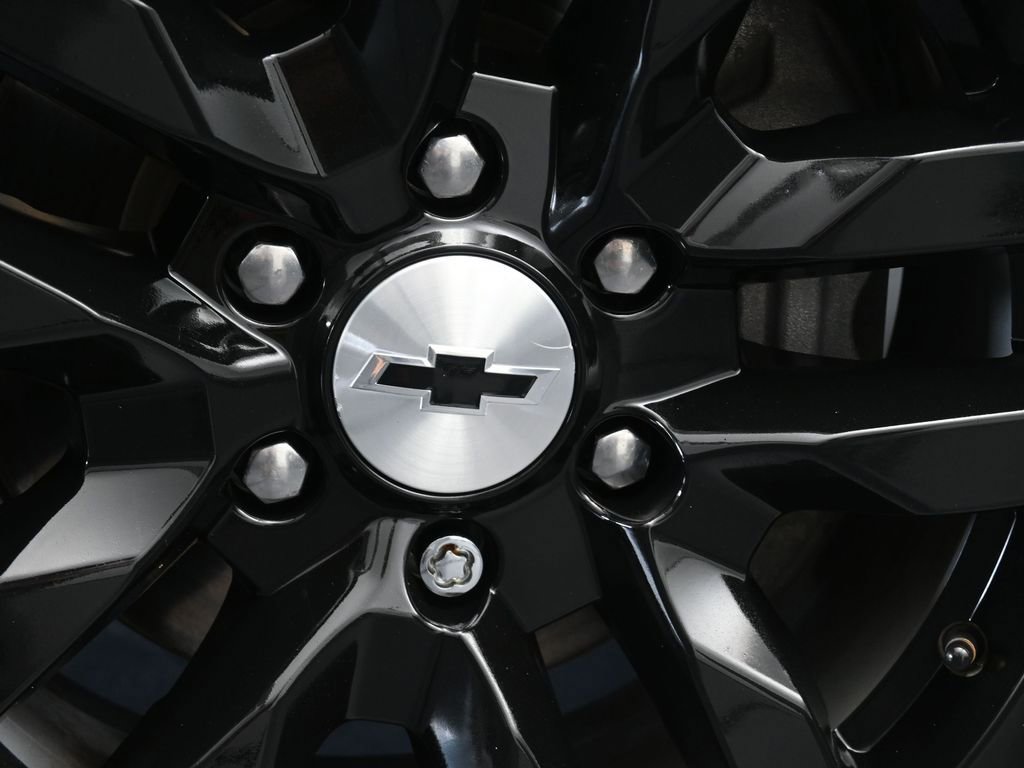 Used 2021 Chevrolet Silverado 1500 RST image 30