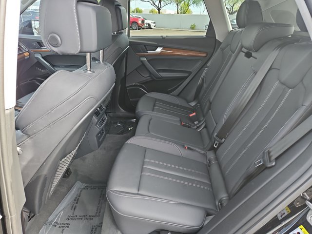 Used 2024 Audi Q5 Prestige w/ Prestige Package AWD/4WD image 24