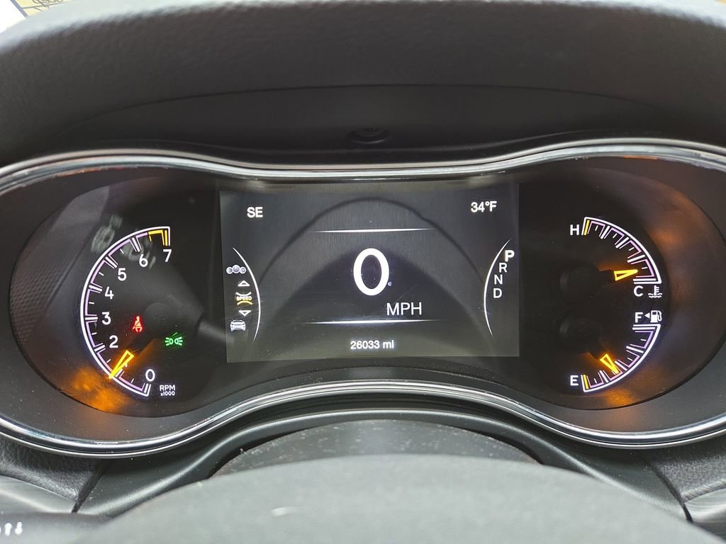 Used 2021 Jeep Grand Cherokee Laredo X image 21