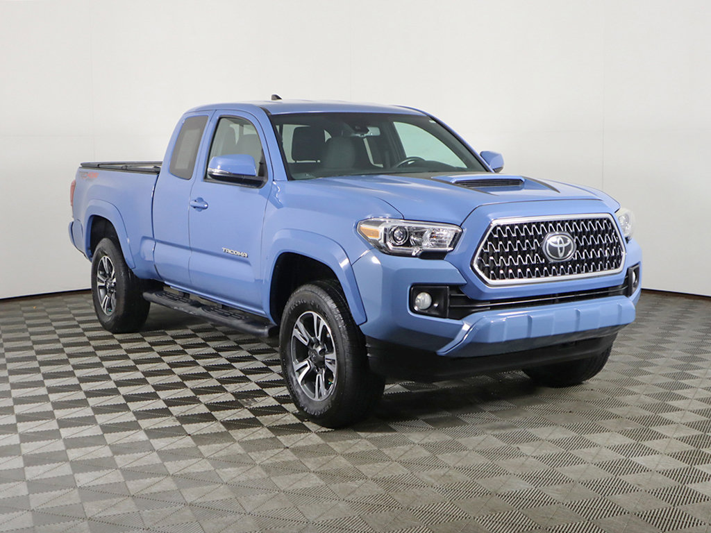 Used 2019 Toyota Tacoma TRD Sport AWD/4WD image 47