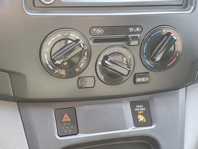 Used 2020 Nissan NV200 S image 26