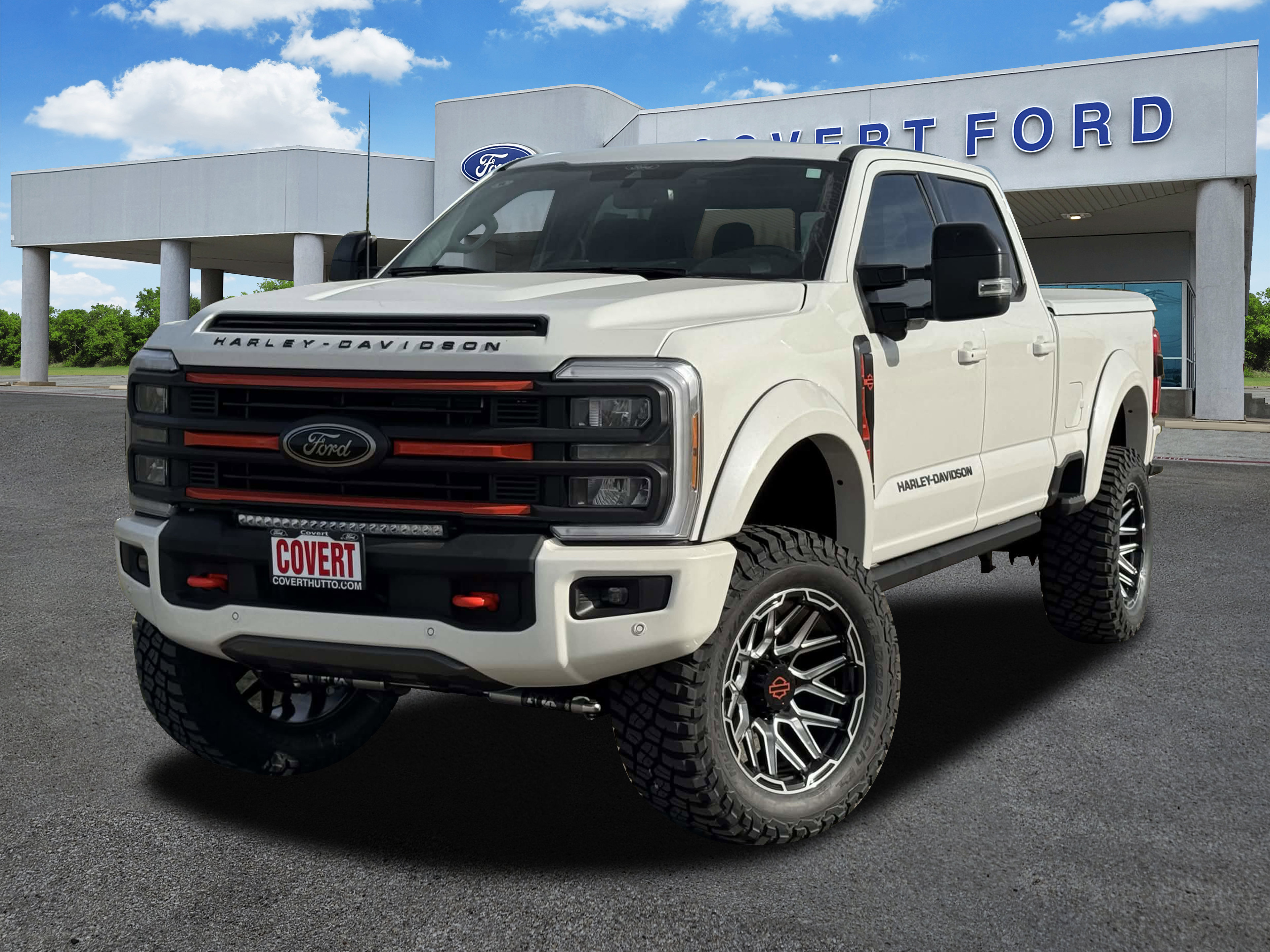 New 2026 Ford F250 Lariat w/ Black Appearance Package AWD/4WD video 1