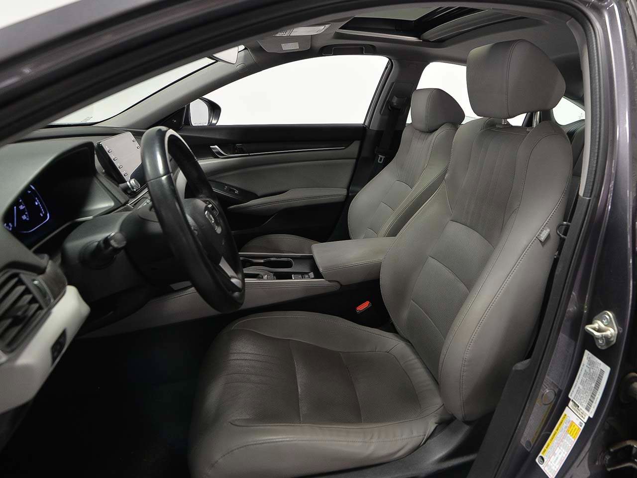 Used 2018 Honda Accord EX-L image 9