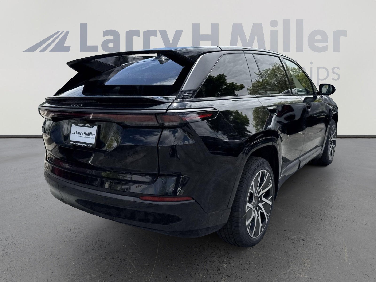 New 2025 Jeep Wagoneer S Limited image 8