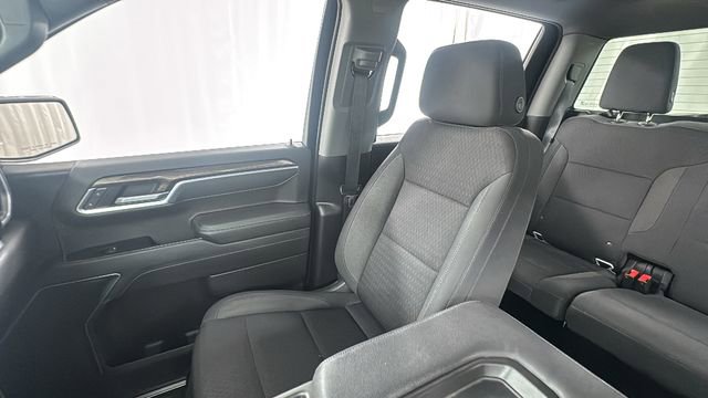 Used 2022 Chevrolet Silverado 1500 LT image 13