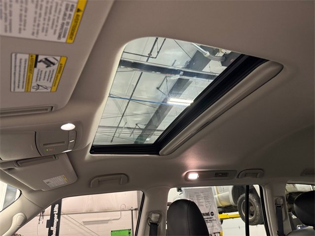 Used 2024 Nissan Armada Platinum w/ Cargo Package image 24