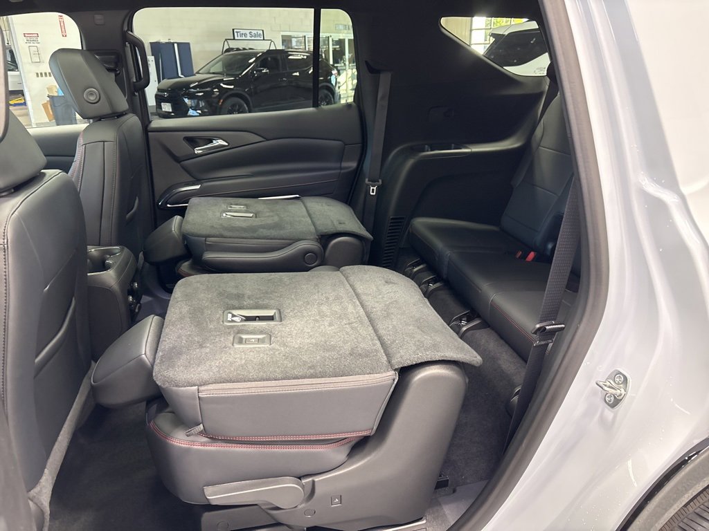 New 2026 Chevrolet Traverse RS image 42