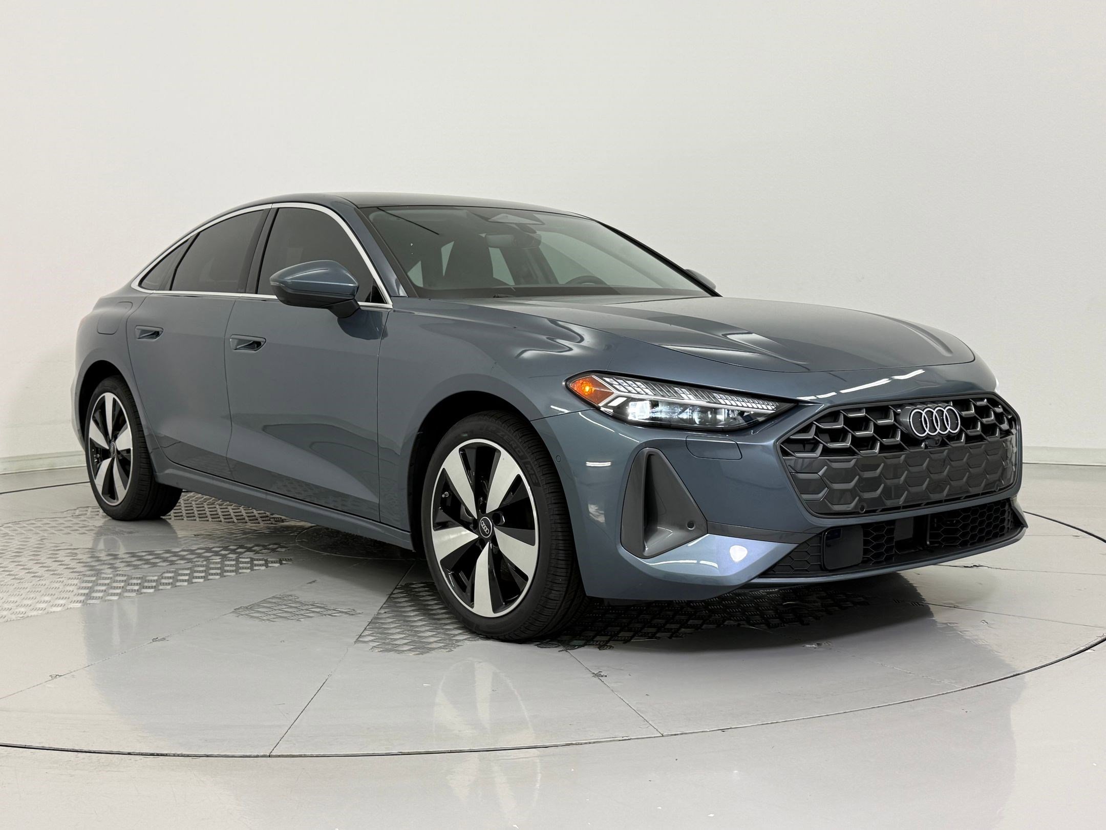 New 2025 Audi A5 2.0T Prestige image 7