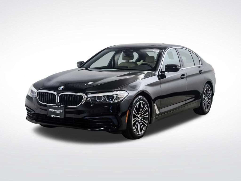 Used 2019 BMW 530i xDrive w/ Convenience Package AWD/4WD image 1