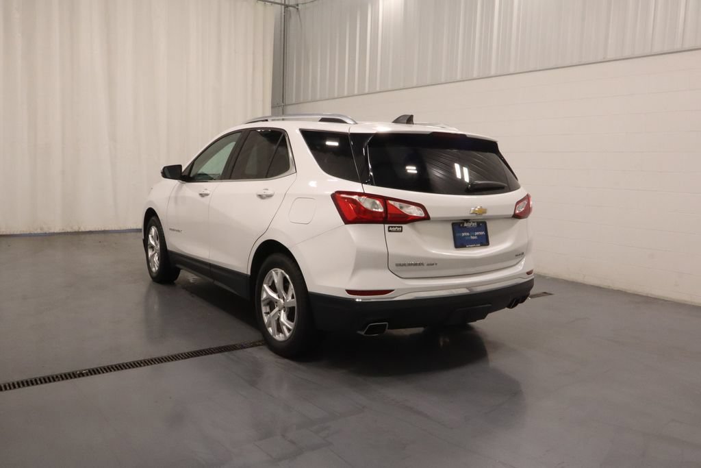 Used 2019 Chevrolet Equinox LT w/ Sun & Navigation Package AWD/4WD image 7