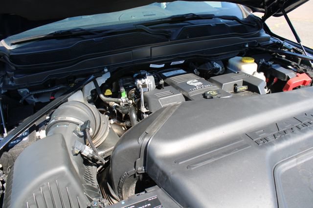 Used 2020 RAM 2500 Tradesman w/ Chrome Appearance Group AWD/4WD image 13